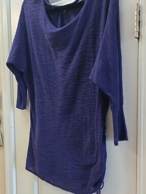 EXPRESS Ruche Side. Dolman Sleeve. Slub Style Drop Collar. Size S. Purple Blue